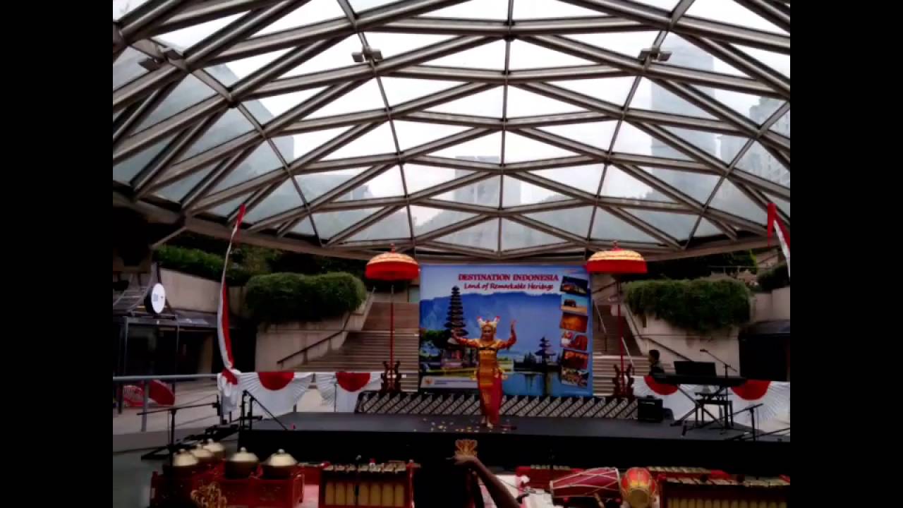 Destination Indonesia in Vancouver legong dance(Bali dance) by frida wijaya