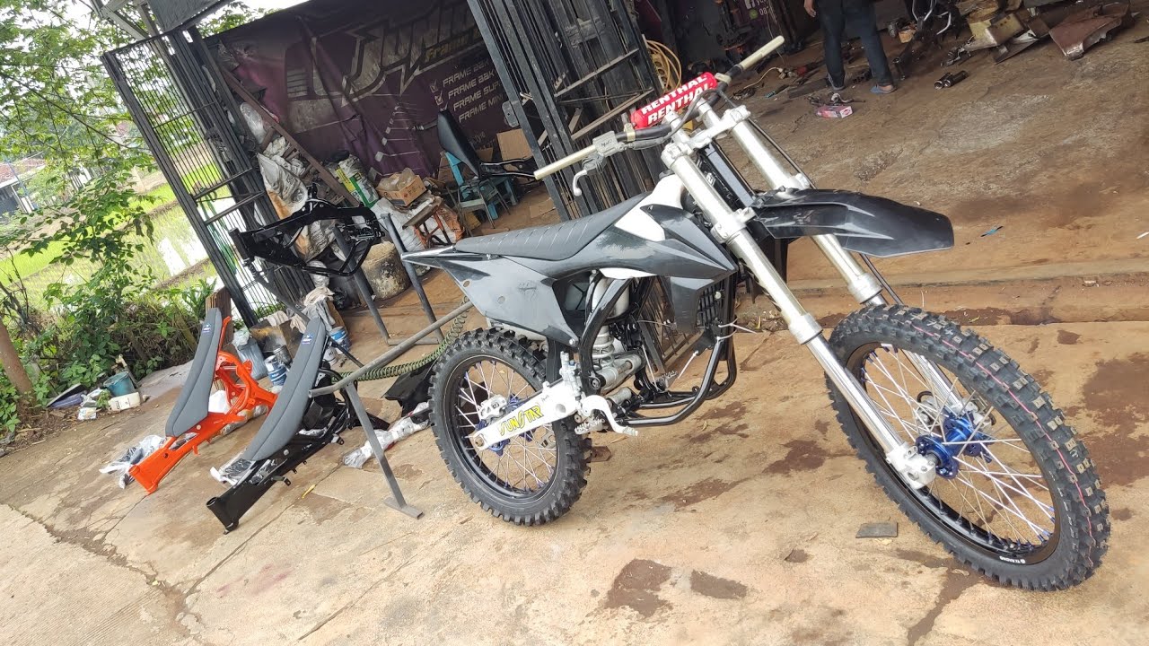PART2 BEGINI JADI NYA CRF JADI KTM!! AUTO GAGAH!!!