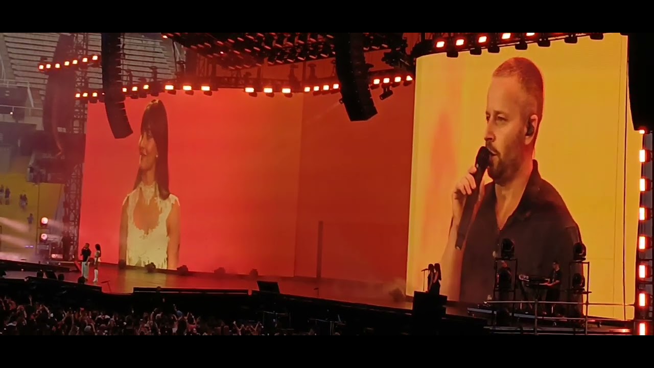 Aitana & Josep Montero (oques grassses) : ' La gent que estimo ' - #metamorfosisseasonbcn #aitana