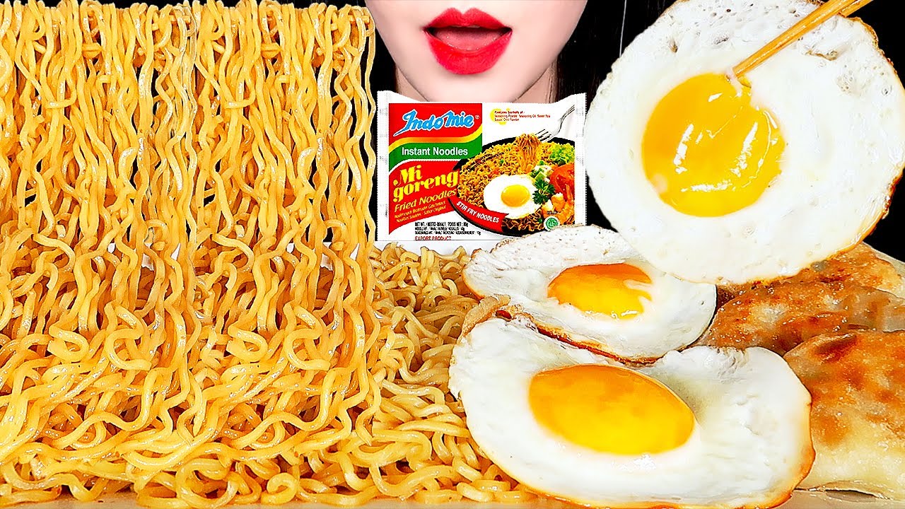 ASMR INDONESIA NOODLE MIE GORENG, FRIED EGGS, MANDU 미고랭 라면, 계란후라이, 군만두 먹방 EATING SOUNDS MUKBANG ZOEY