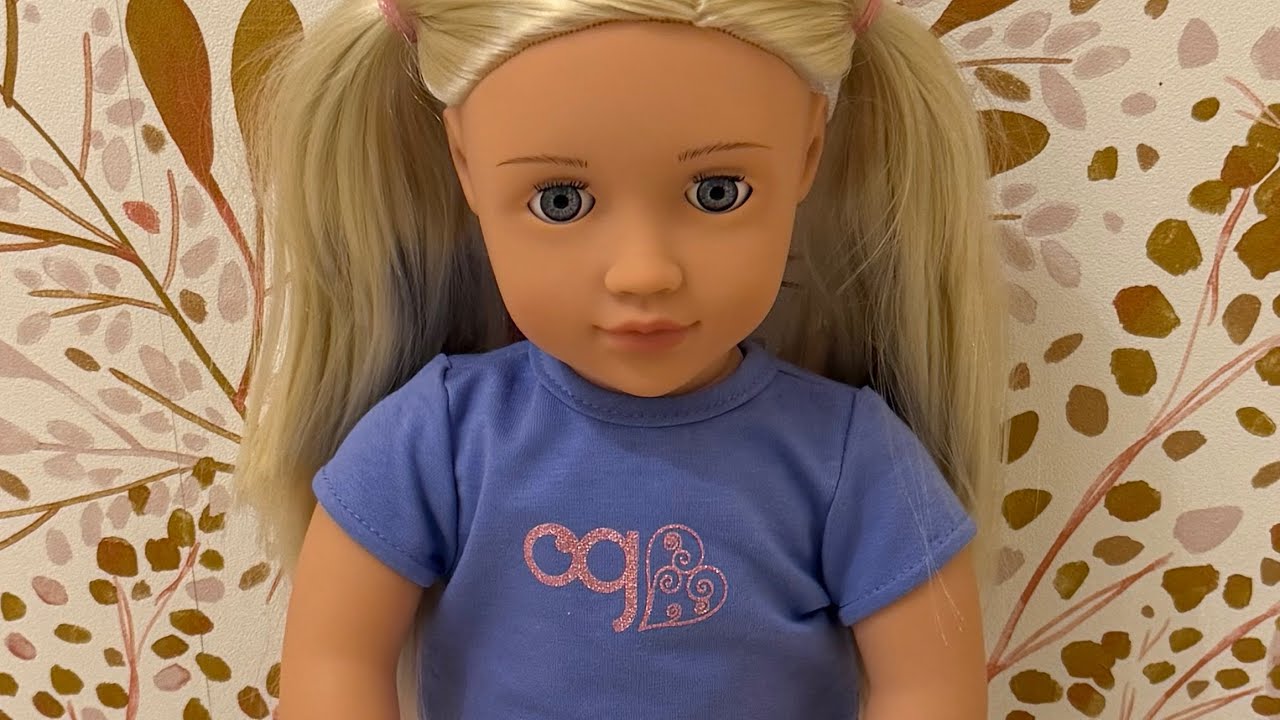 LA TENUE DECONTRACTEE DE LA POUPEE MIRANDA