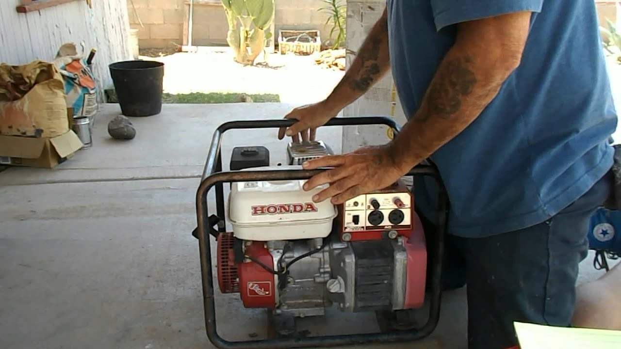 How to Clean a Rusted Gas Tank on Honda Generator EG2200x