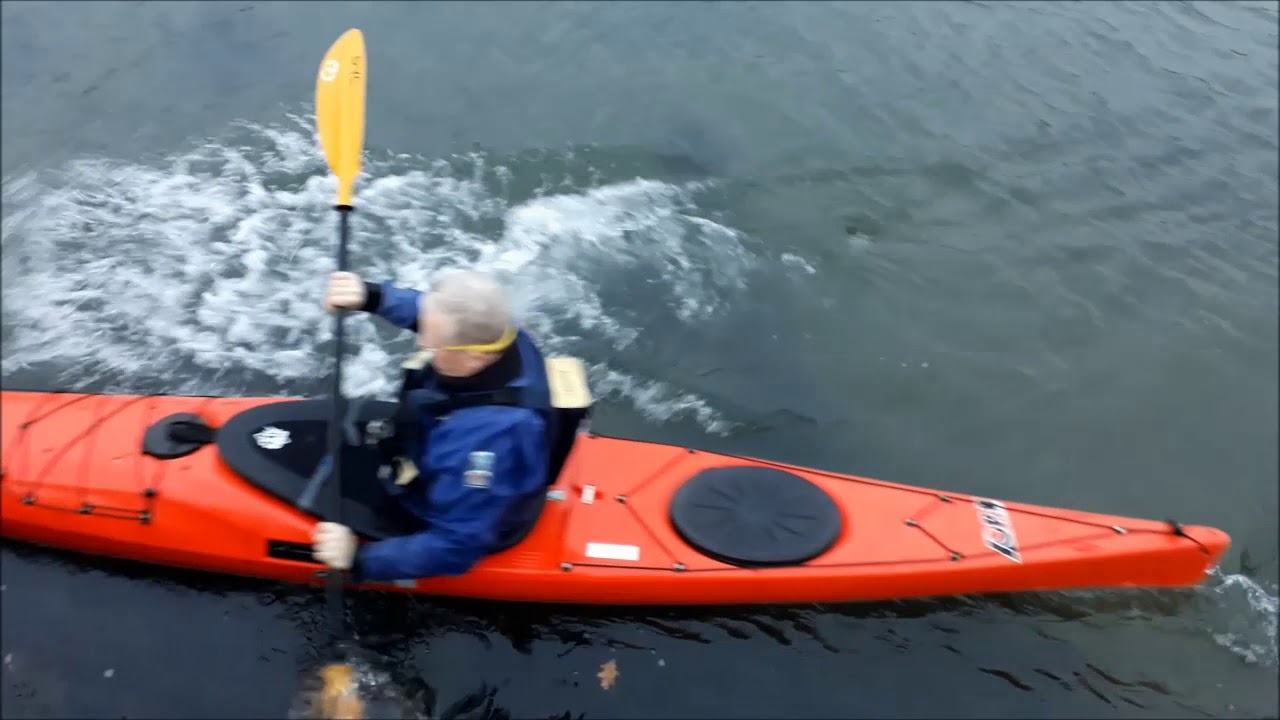 Draw stroke on the move sea kayak