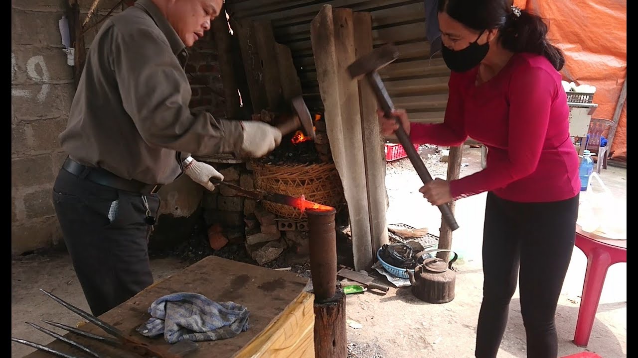 Sharpen Rusty Knives With Craftsmanship | Vietnam Village