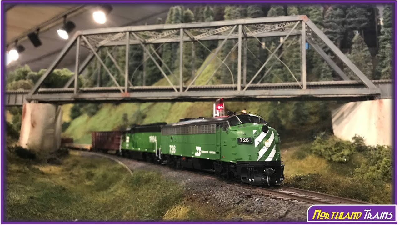 BN FP7a/GP9 at North Metro Model Railroad Club