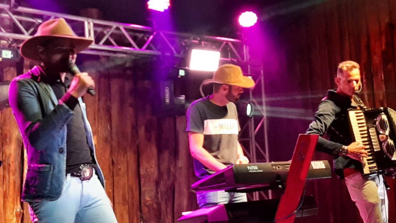 DVD Zé Marcio e Sandro - Ao Vivo em Campanha MG