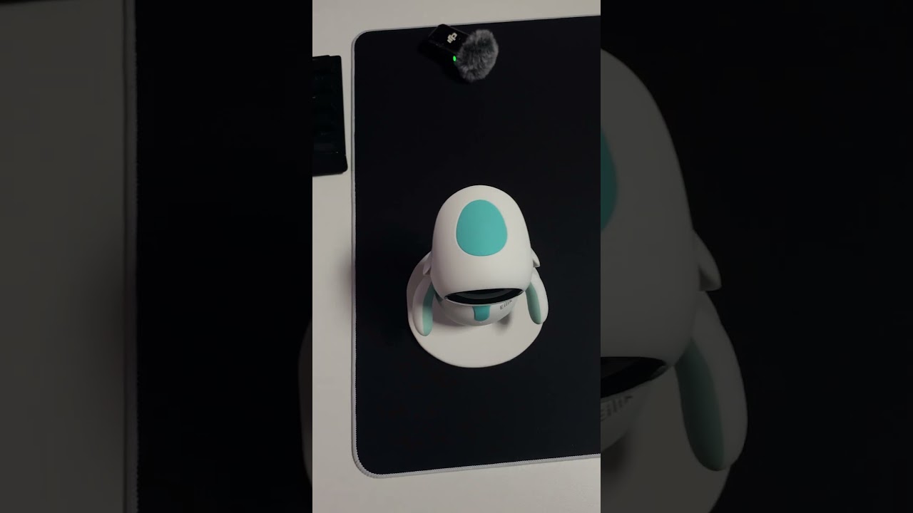 Это лучший настольный робот компаньон #девайсы #робот #eilik #robot #сетапгеймера