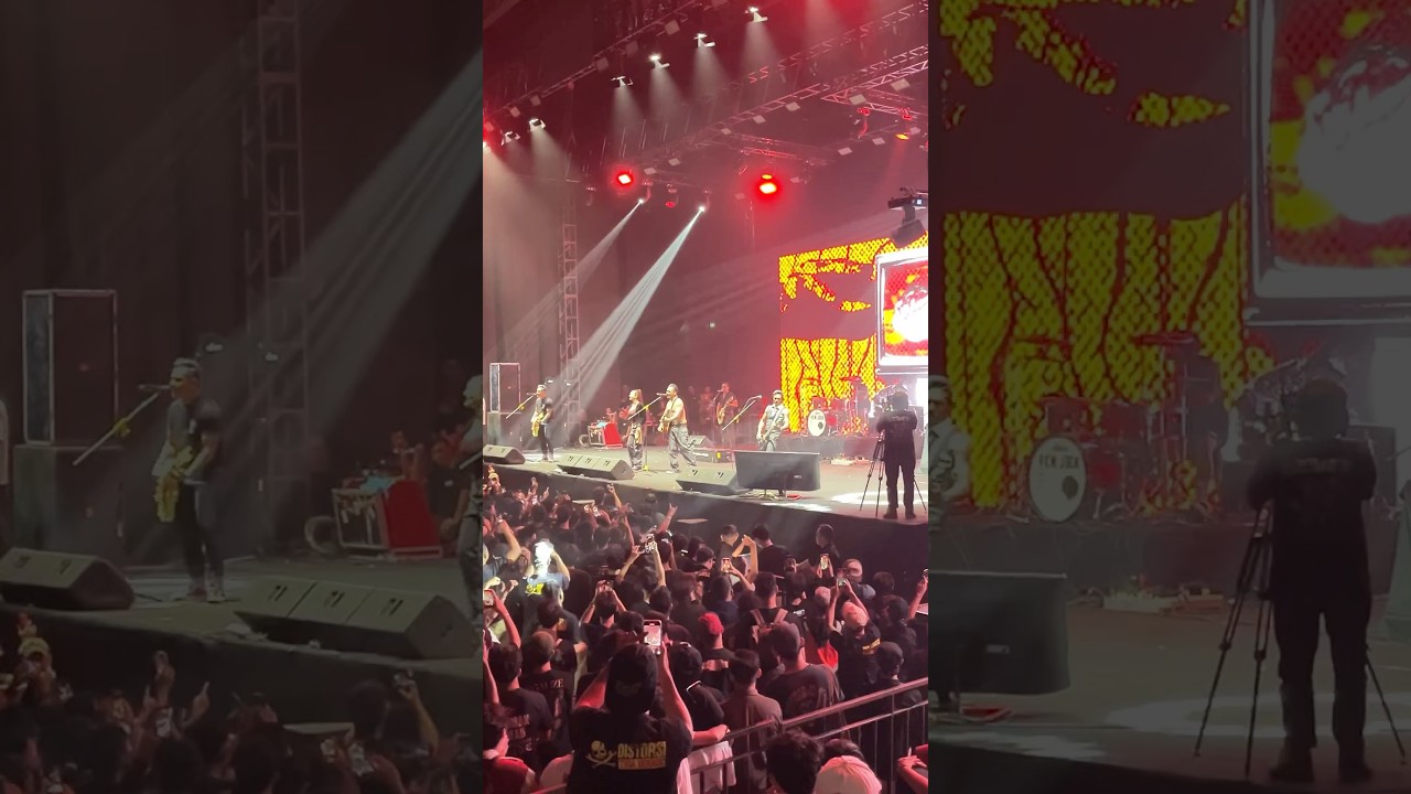 Superman is Dead (SID) - Cahaya Nusantara [Live] at Jakcloth 2025 