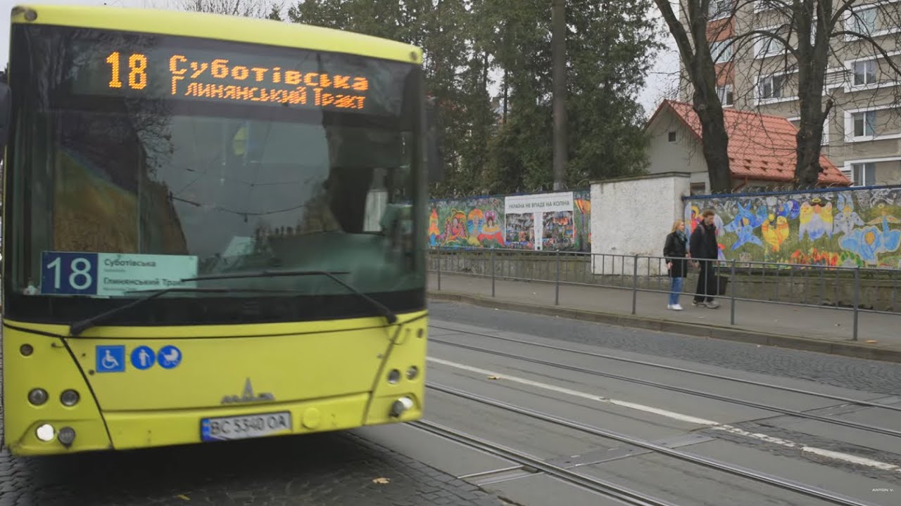 Ukraine, Lviv, bus 18 ride from Військовий госпіталь (242) to Куровця (485)