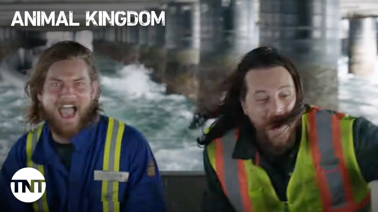Animal Kingdom: Codys’ Shipyard Heist - Season 5, Episode 13 [CLIP] | TNT