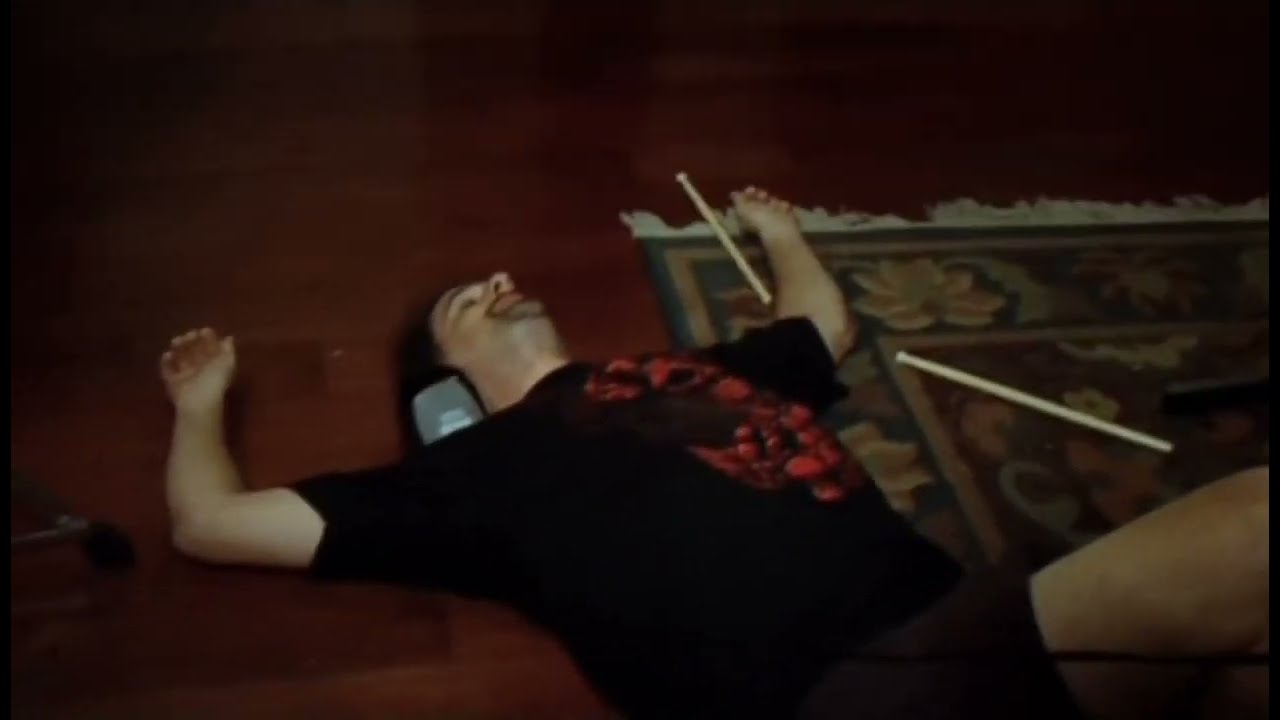 Paul Mazurkiewicz Fell Off The Drums!