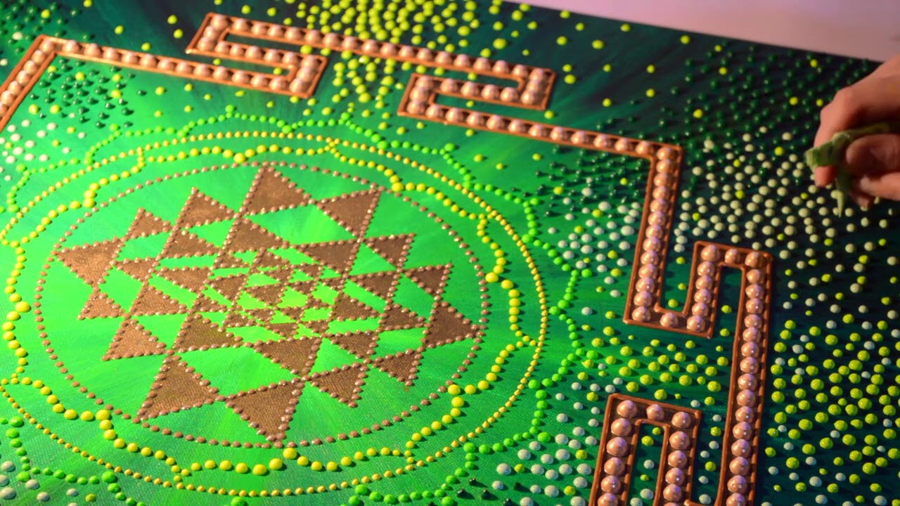 Sri Yantra Painting - Dotillism Art Time Lapse