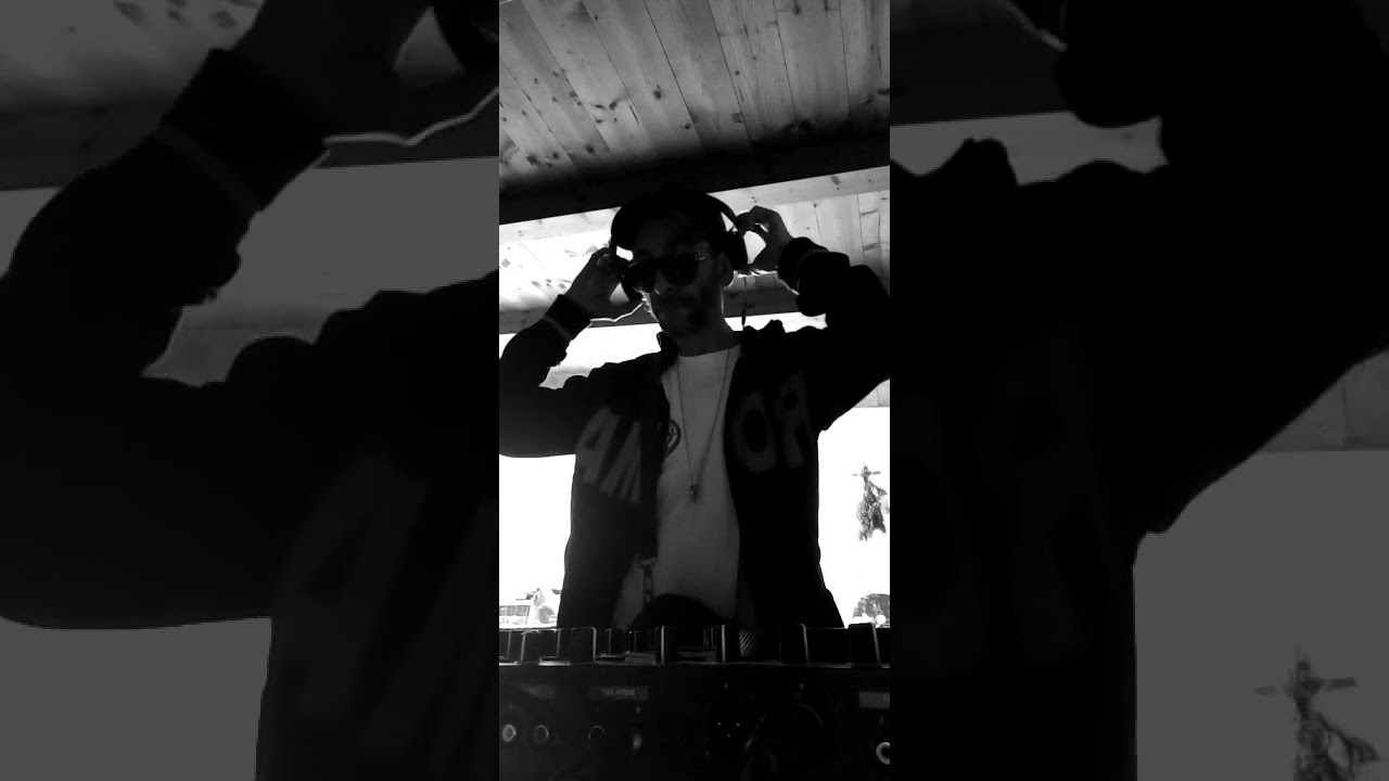 Live selection mix Francesco Barba la vigilia di natale buon ascolto#minimal and #techno #deep 