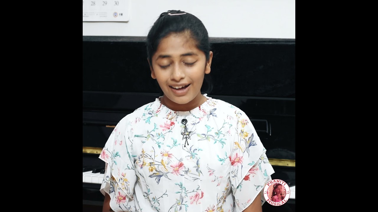 Rojavai Thaalattum Thendral ❤️ @PranitiOfficial - Morning Vibes 🎵🎶🎵
