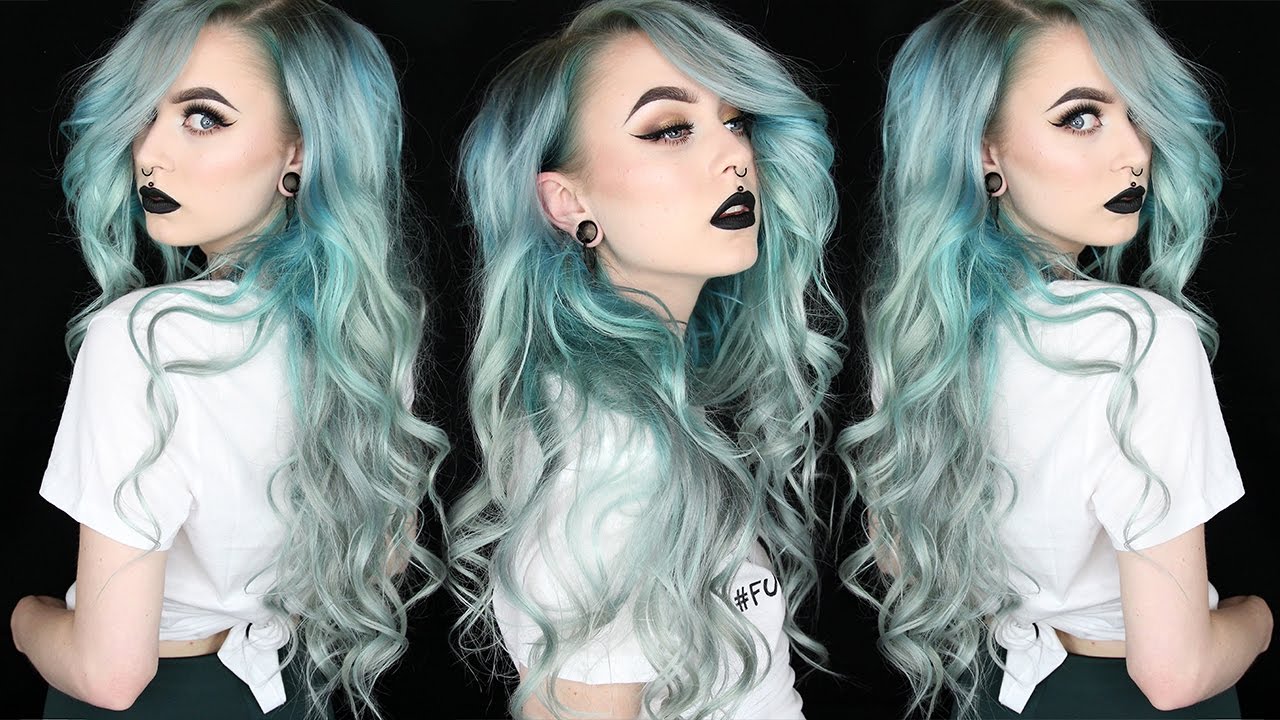 Big Curly Badass Hair Tutorial | Evelina Forsell