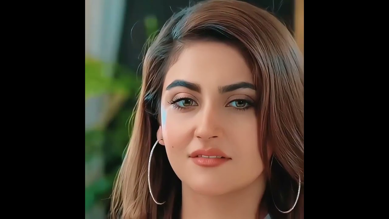 Kyu Dil Tod ke jhulna hai 