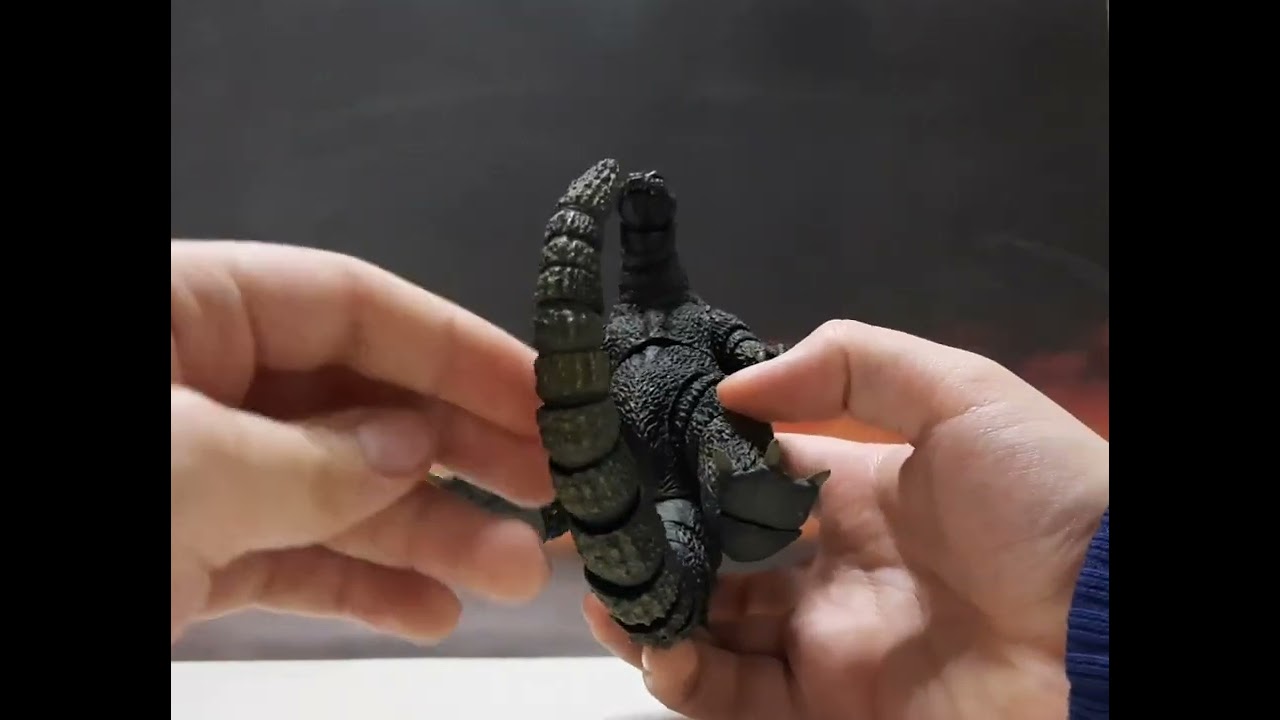 Sh Monsterarts Godzilla 1964 The Emergence of Godzilla version review