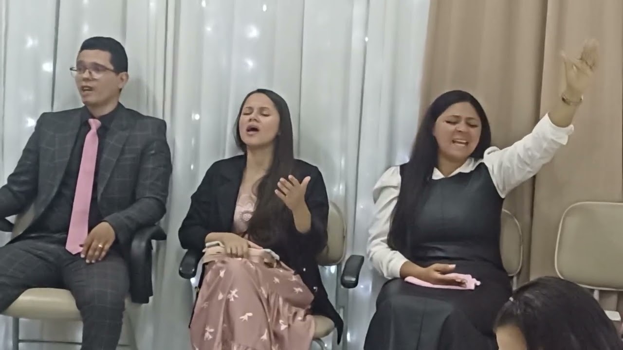 2 LOUVORES, JOVENS E AS CRIANÇAS, JOÃO VIU, CELEBRAI A CRISTO,  COVER 