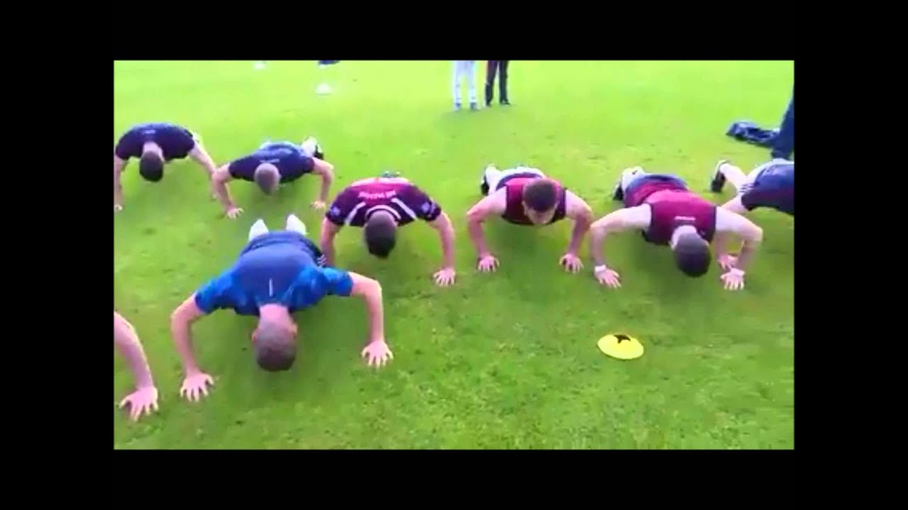 Westmeath Senior GAA Team Take The #PressUpChamp Challenge