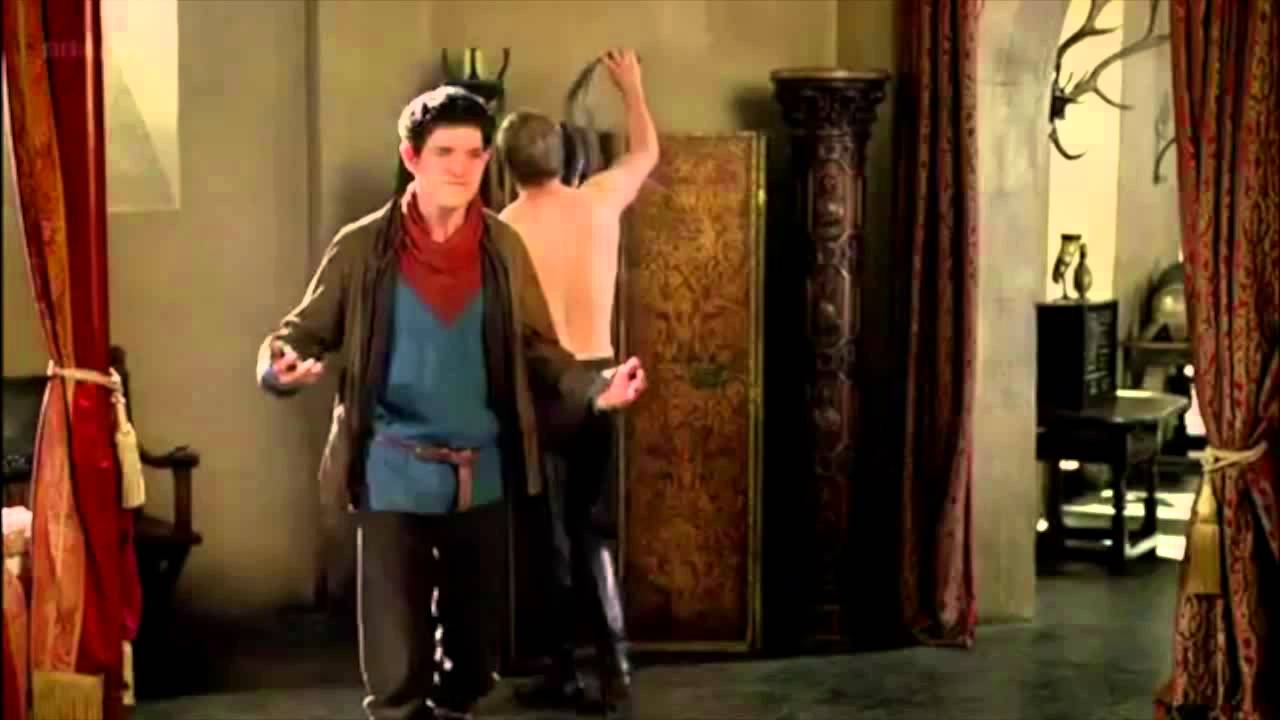 Merlin is the Best Damn Thing Arthur's Eyes Have Ever Seen | Merthur