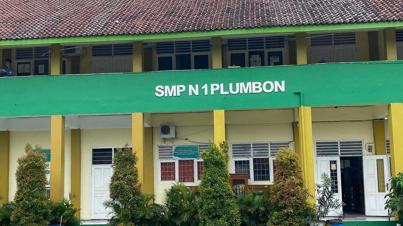 Dokumenter SMP Negeri 1 PLUMBON
