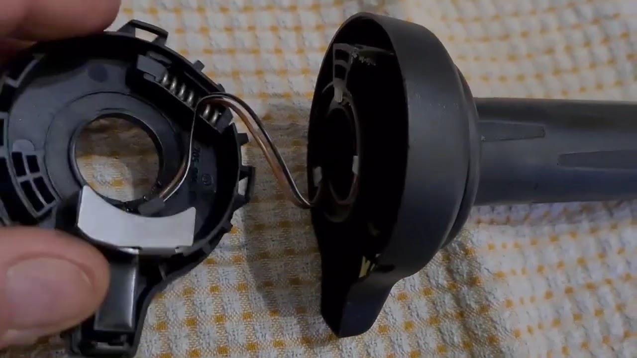 What's inside a BMW F850GS F750GS electronic throttle?