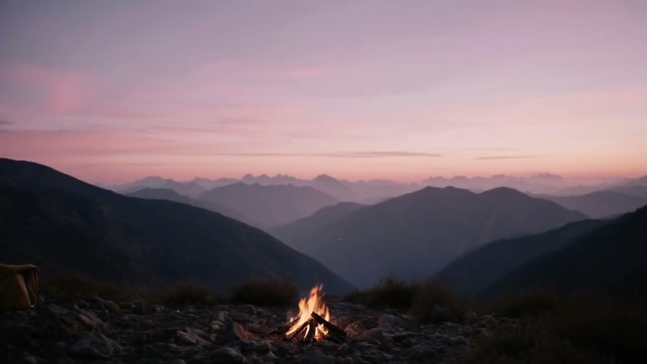 Mountaintop Sunset Fire Pit | Crackling Flames, Gentle Wind & Evening Crickets (4 Hours)