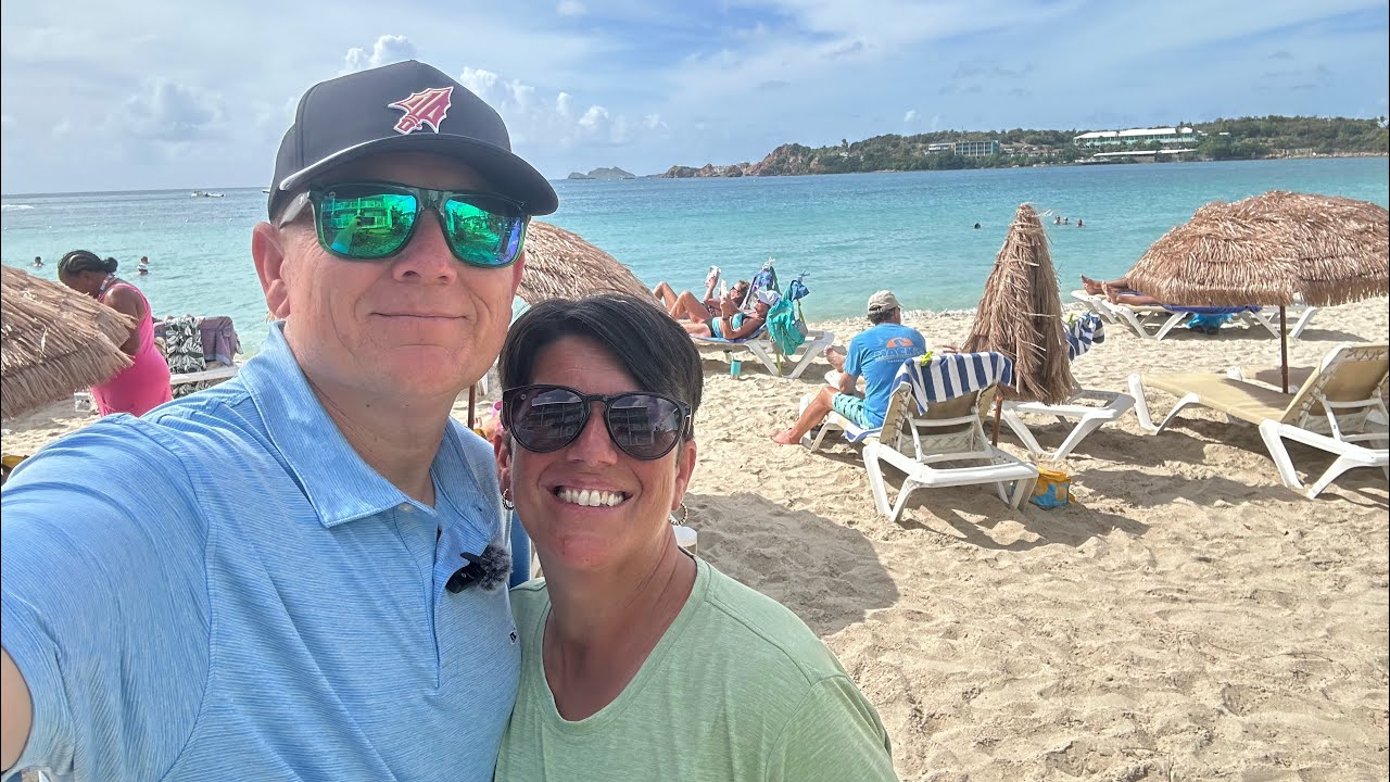 Emerald Beach and downtown St Thomas