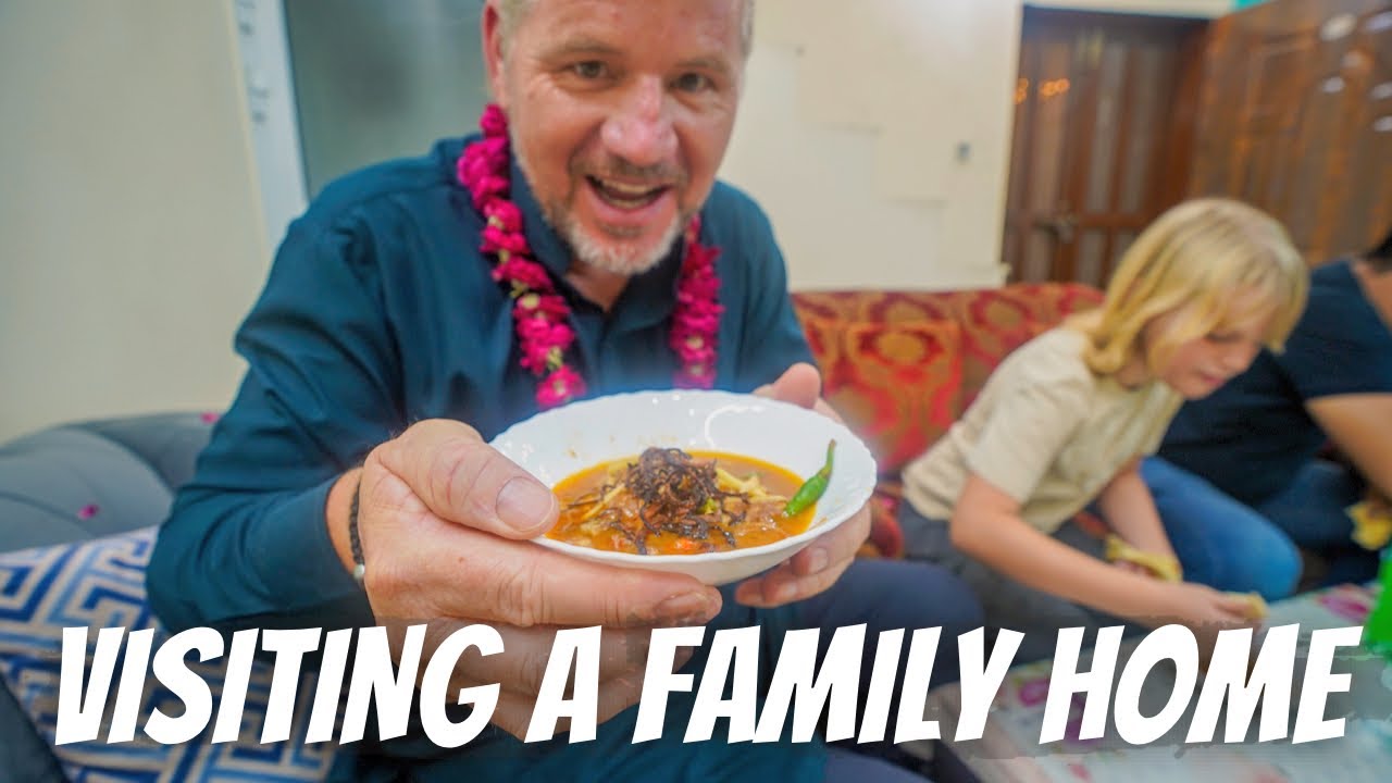 NZ FAMILY INVITED TO A PAKISTANI FAMILY HOME IN LAHORE: We had delicious home cooked Nihari!