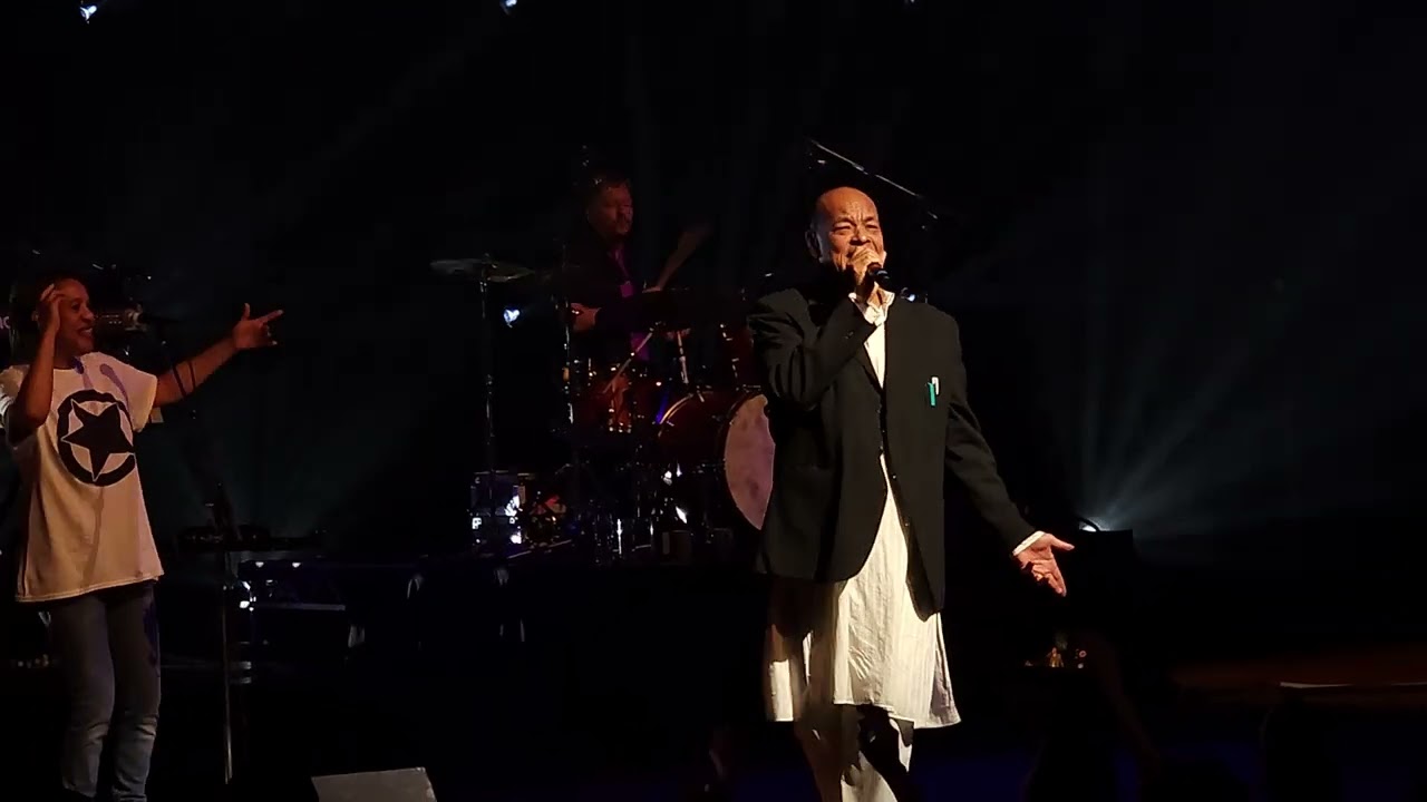 Roland Gift - Fine Young Cannibals - She Drives Me Crazy