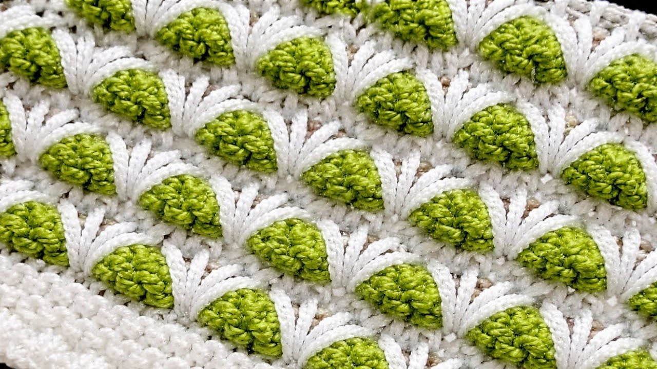 2 रंग का शानदार स्वेटर डिजाइन/Two Colour Sweater Design/Double Colour knitting/Do Rang ka design|