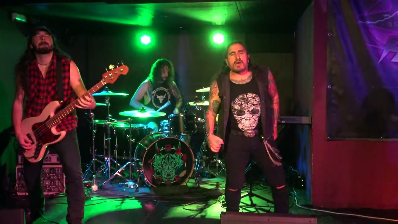 Edge of Forever - Carry On Live in Madrid 2022 4K