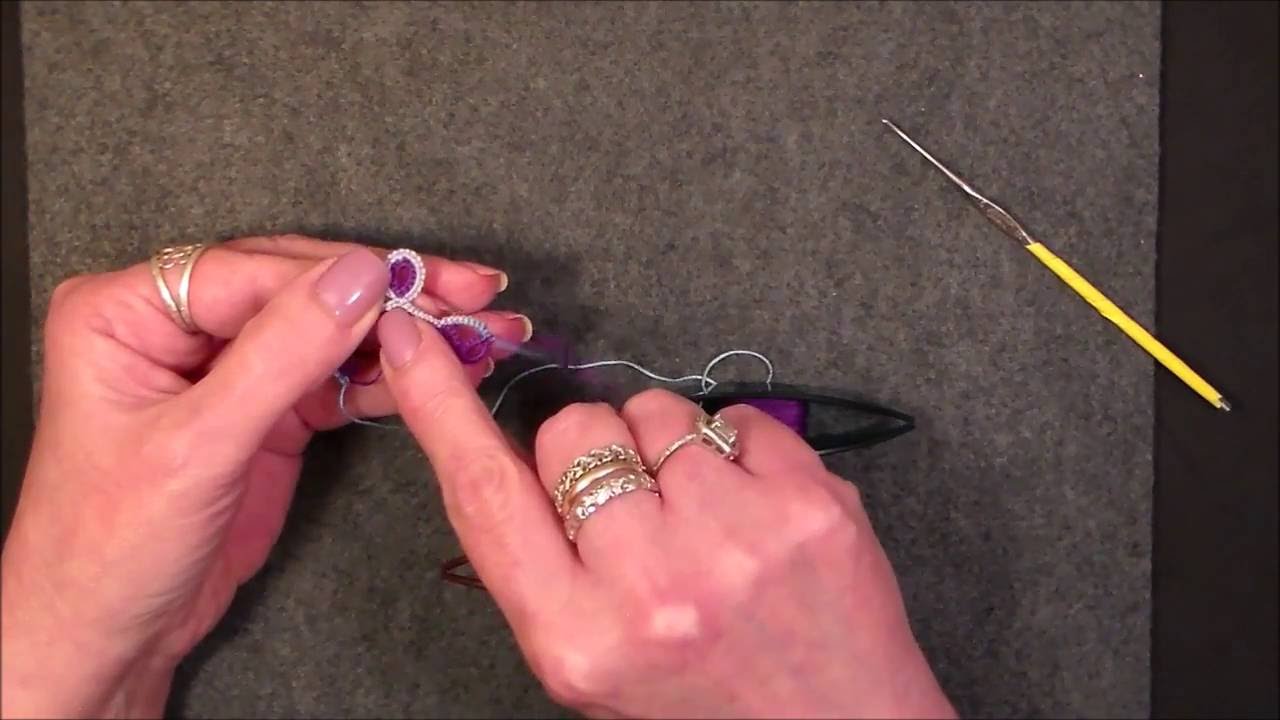Catherine Wheel Join In Tatting