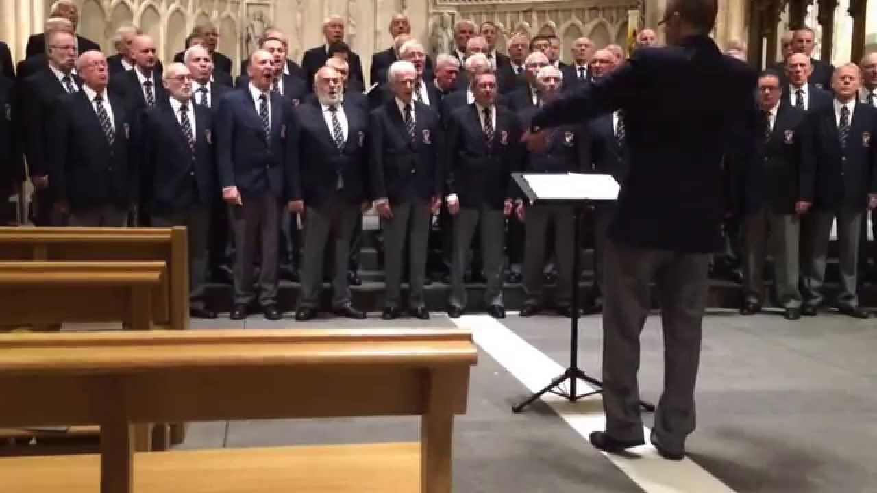 Cwmbach Male Choir sing Tydi y Rhoddaist