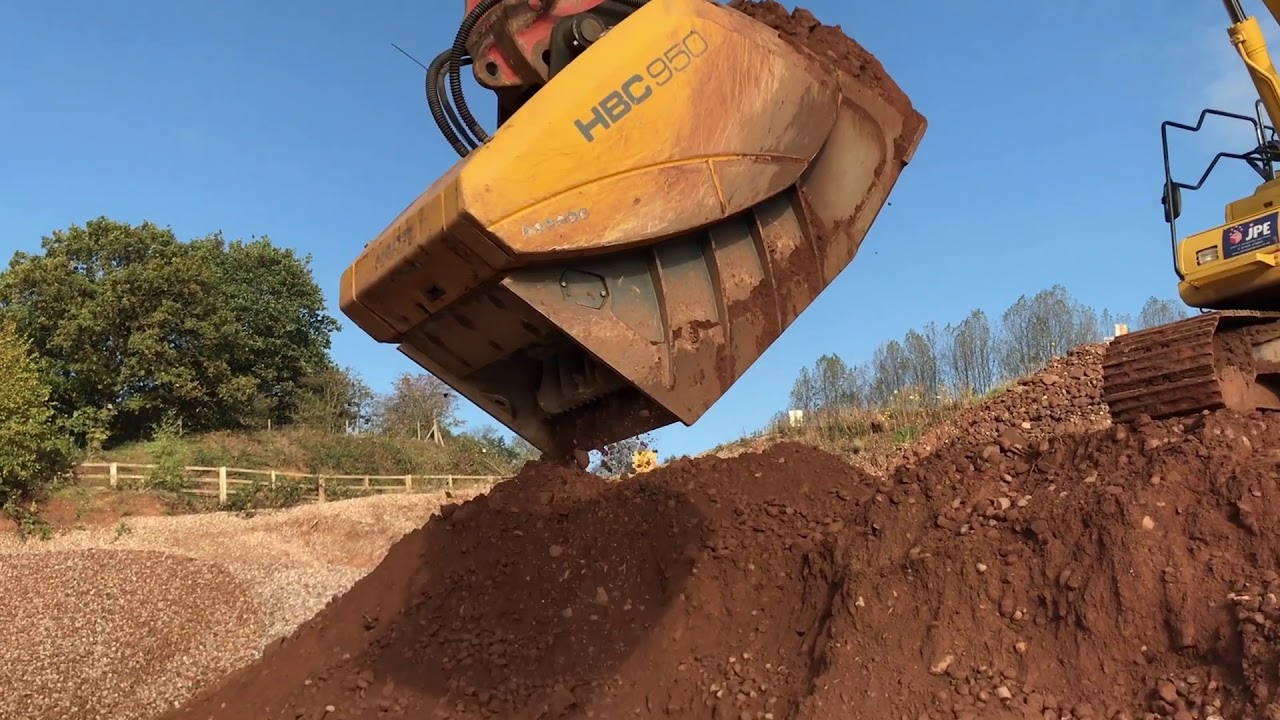 Hartl HBC 950 Crusher Bucket