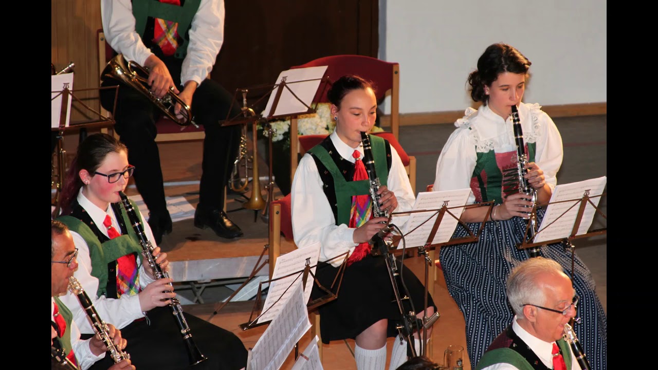 FLIGHT OF THE PIASA / Robert Sheldon - Musikkapelle Welschnofen - 2014