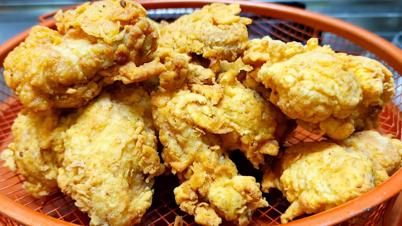 THE BEST FRIED CHICKEN WINGS EVER! | CRISPY FRIED CHICKEN