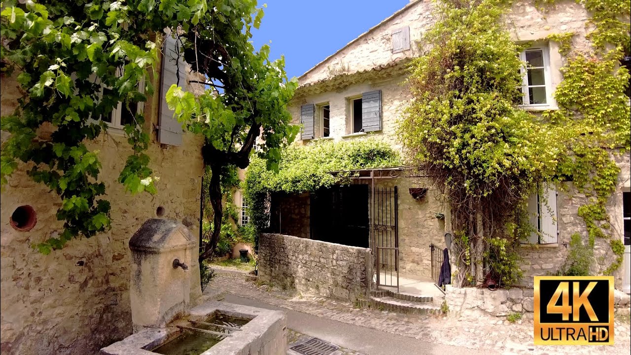 035 Vaison la Romaine, cité médiévale