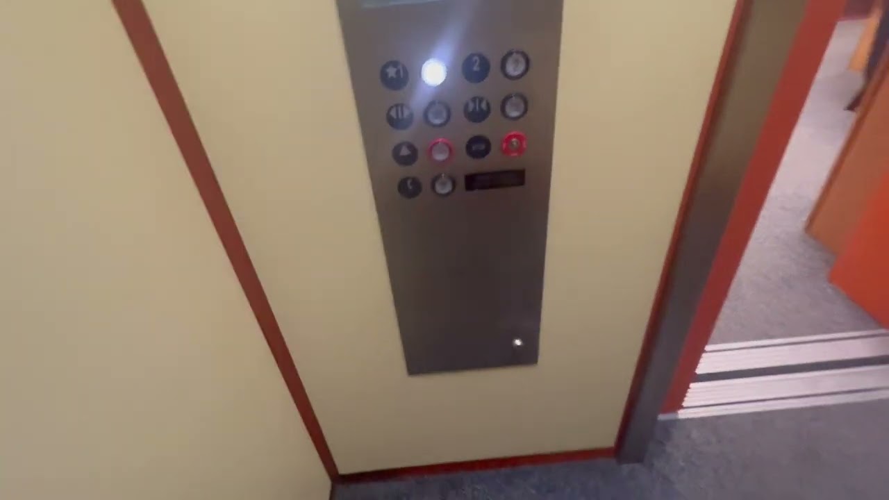 Elevator Cameron takes over my channel ￼