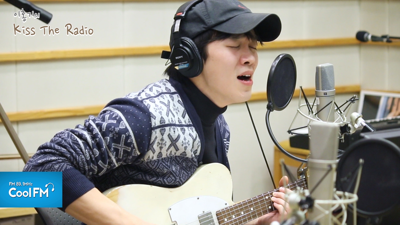 케빈오(Kevin Oh) 'Yellow' 라이브 LIVE / 170127[이홍기의 키스 더 라디오]