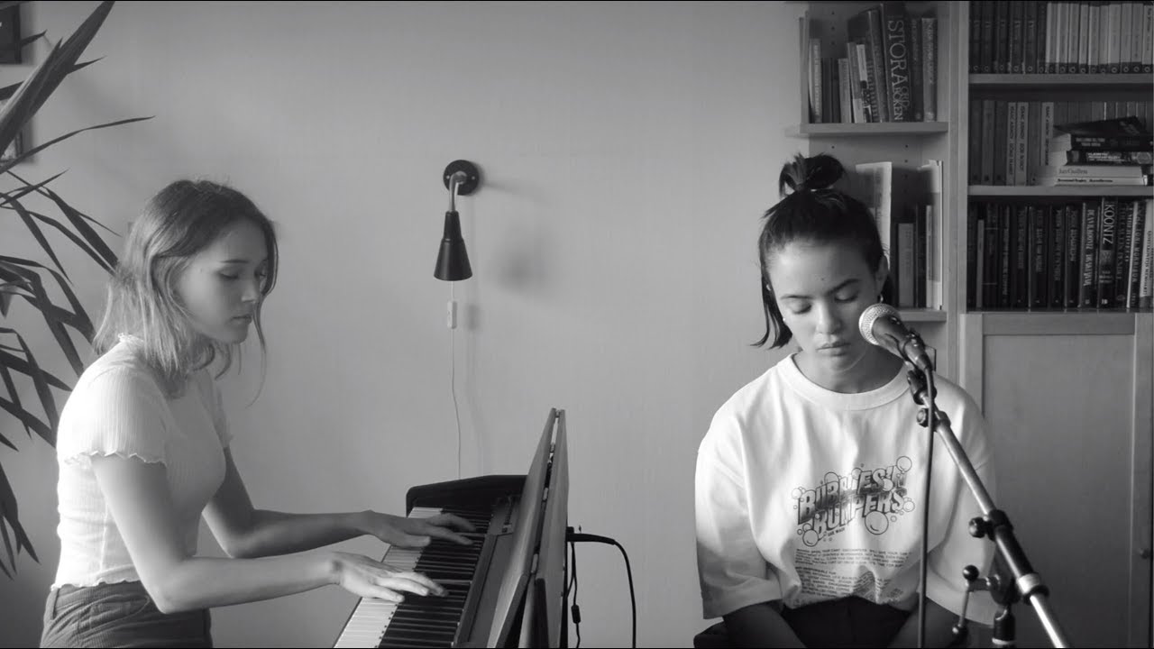 Slow dancing in the dark - Joji (cover) with Nora