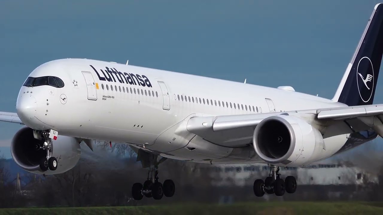 2 Lufthansa A350 in MUC on last day of 2022 - Part 3/3