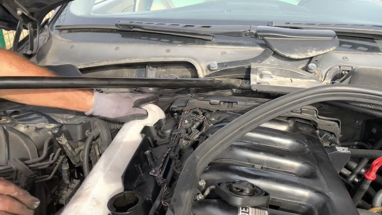 REMPLACER FILTRE À AIR SUR BMW 530d E60 2004 HAVA FILTRE Si DEĞİŞİMİ 