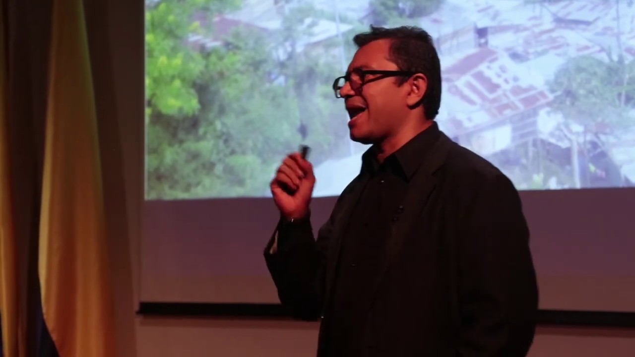 Sostenibilidad como cambio | Alexander González | TEDxUniversidadEAFIT