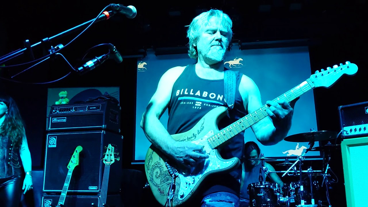 Pendragon Love over Fear tour Poland Poznań Blue Note club 11.03.2020 " Afraid Of Everything"