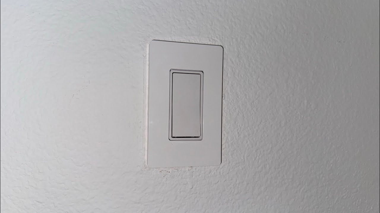 VCELink Screwless Wall Plate Cover Demonstration Installation Video. 