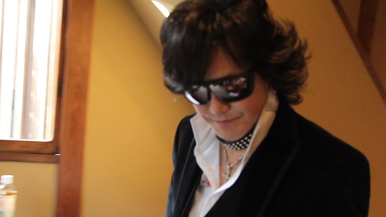 Toshl(X JAPAN ) に密着！明けおめライブでXジャンプ！X JAPAN新曲『HERO』もアコースティックで披露！