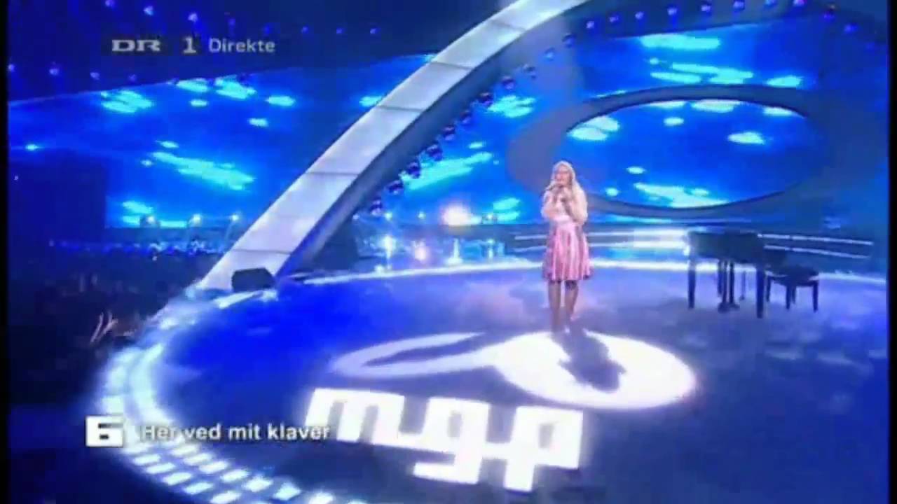 [MGP 2011 DK] Nina - Her ved mit klaver
