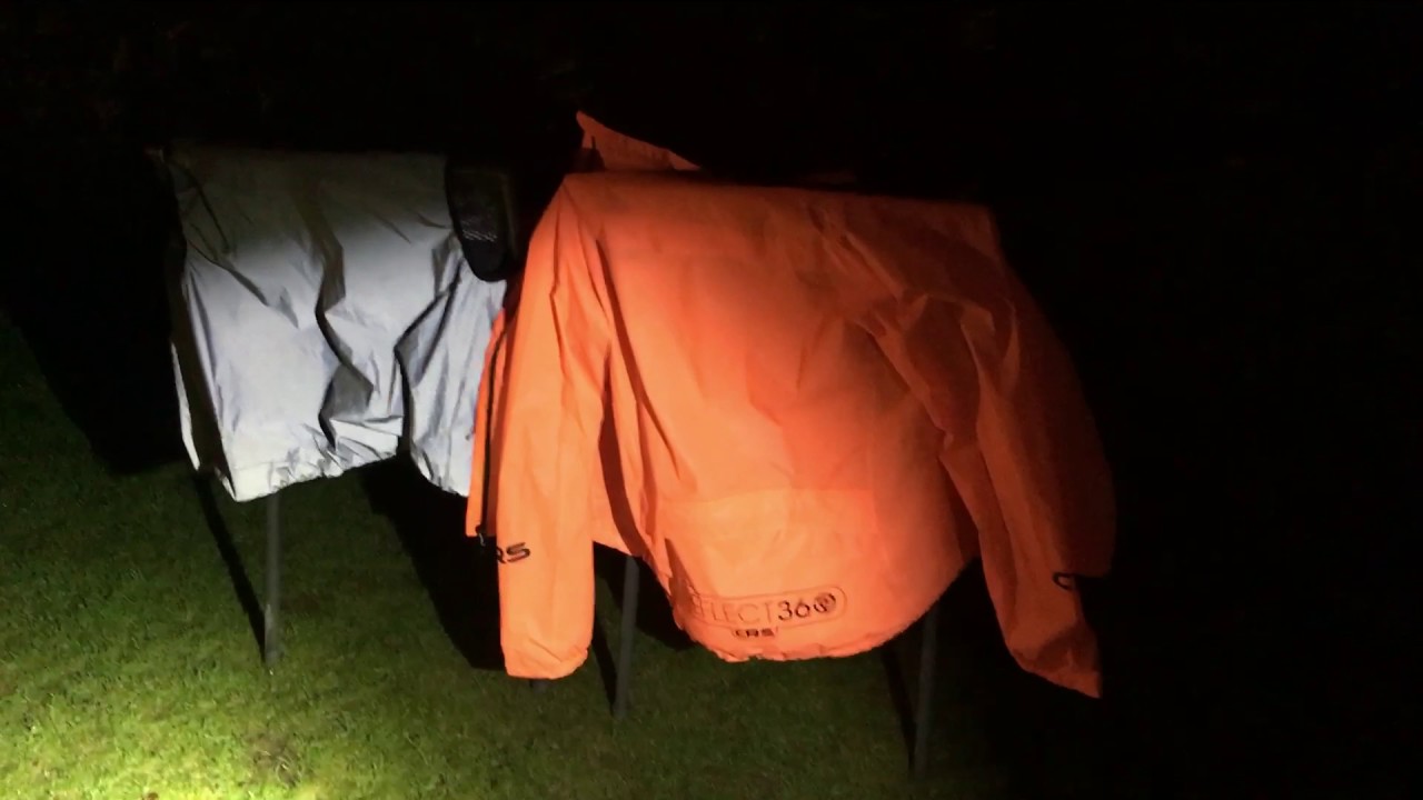 Proviz 360 CRS cycling jacket vs proviz 360 - reflectivity comparison