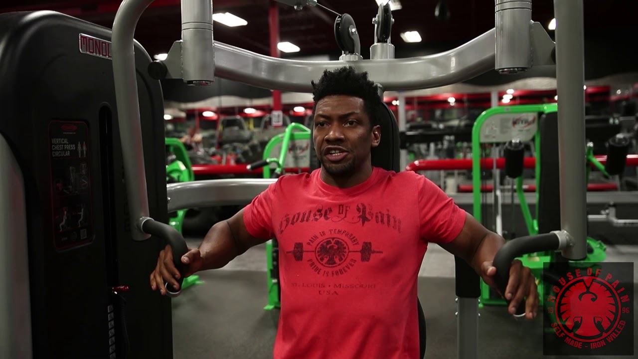 Panatta Vertical Chest Press